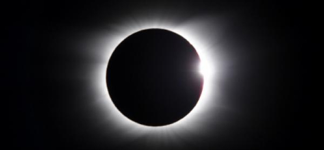 天照大御神と日食solar-eclipse